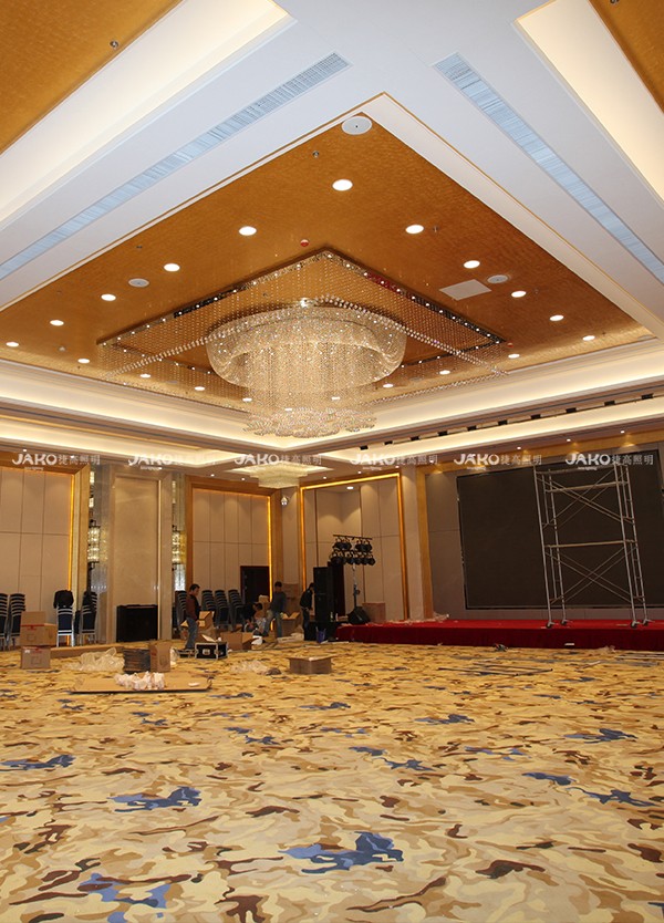 中山酒店燈飾實(shí)業(yè)公司